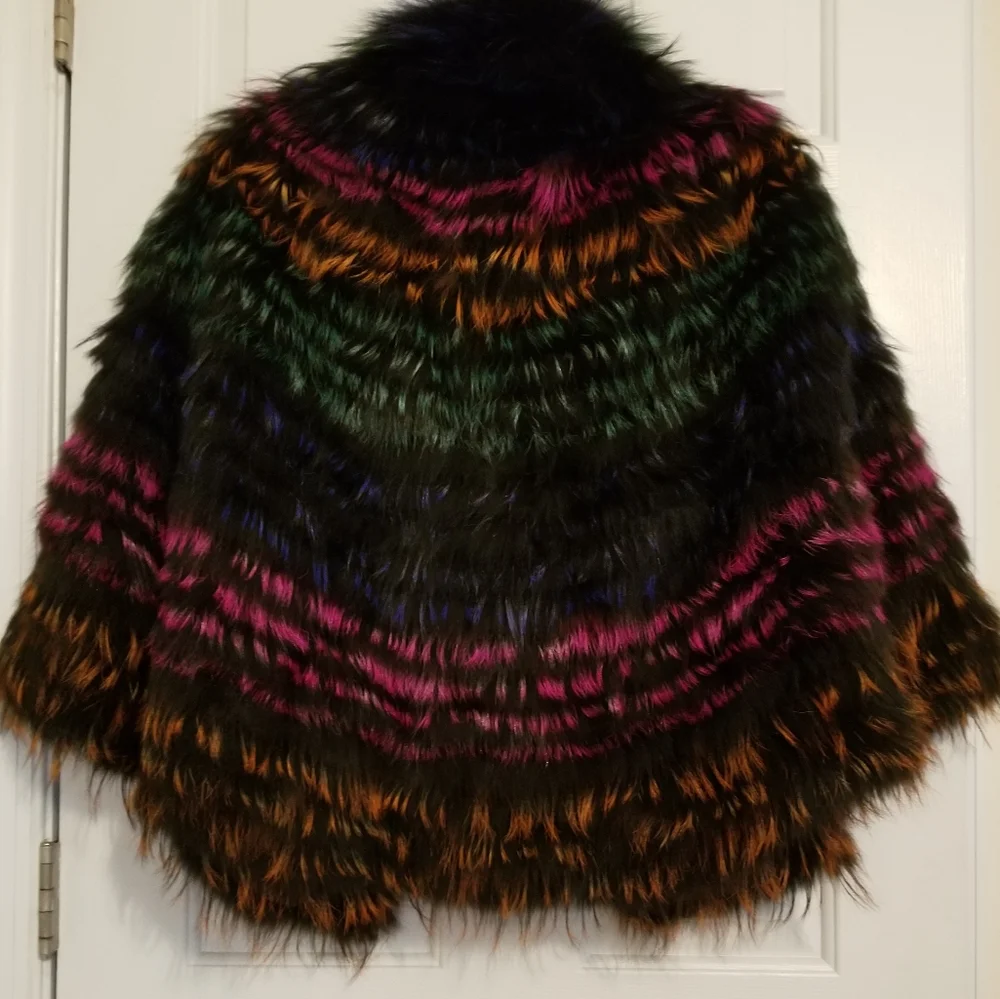 Fox Fur Cape Poncho Jacket - Picture 10 of 16